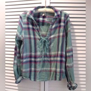 Mudd Teal Plaid Top, Size S